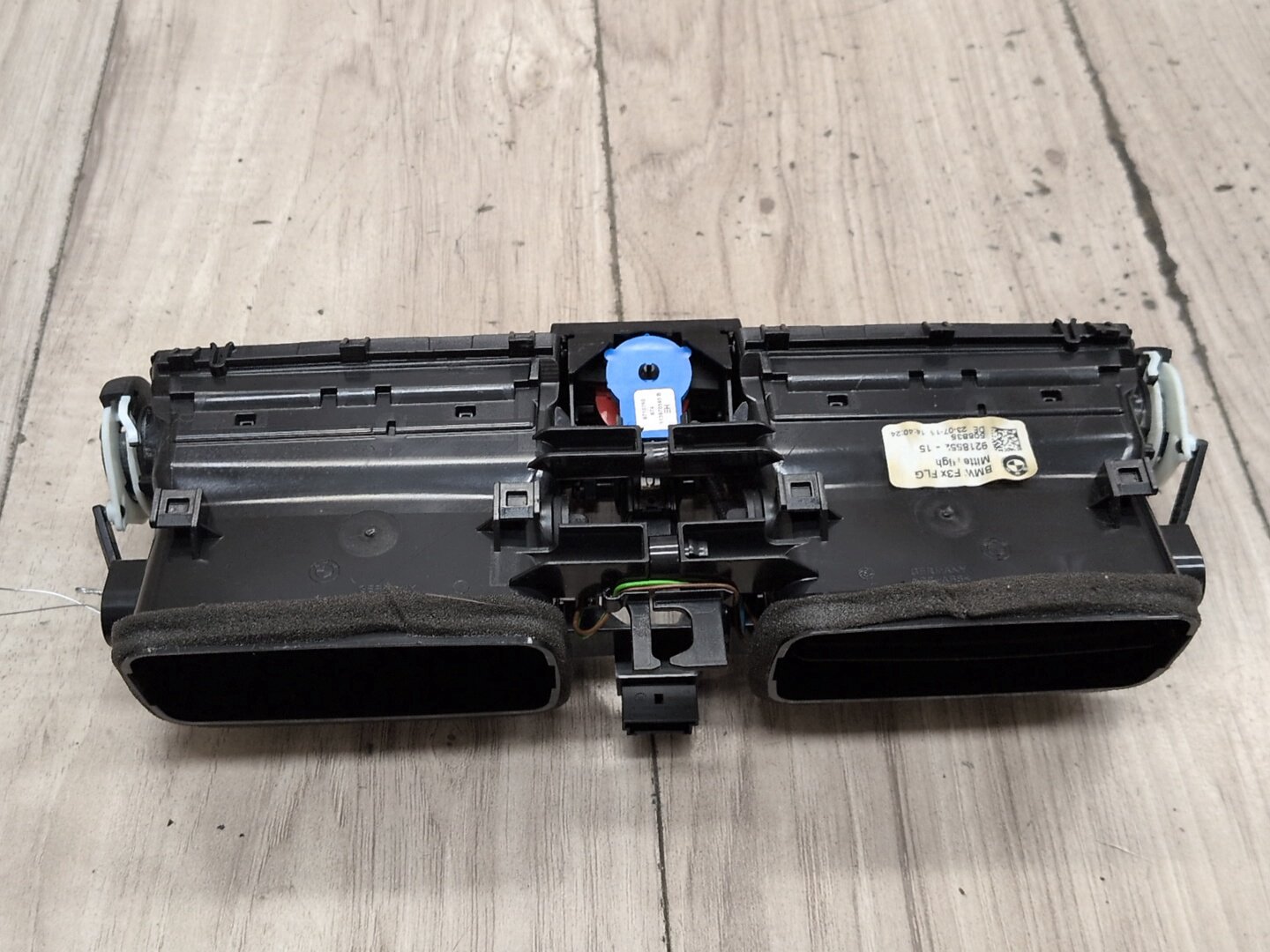 OEM BMW F30 F32 F33 F36 F80 F82 F83 M3 M4 Front Dash Central AC Air Vent Grille