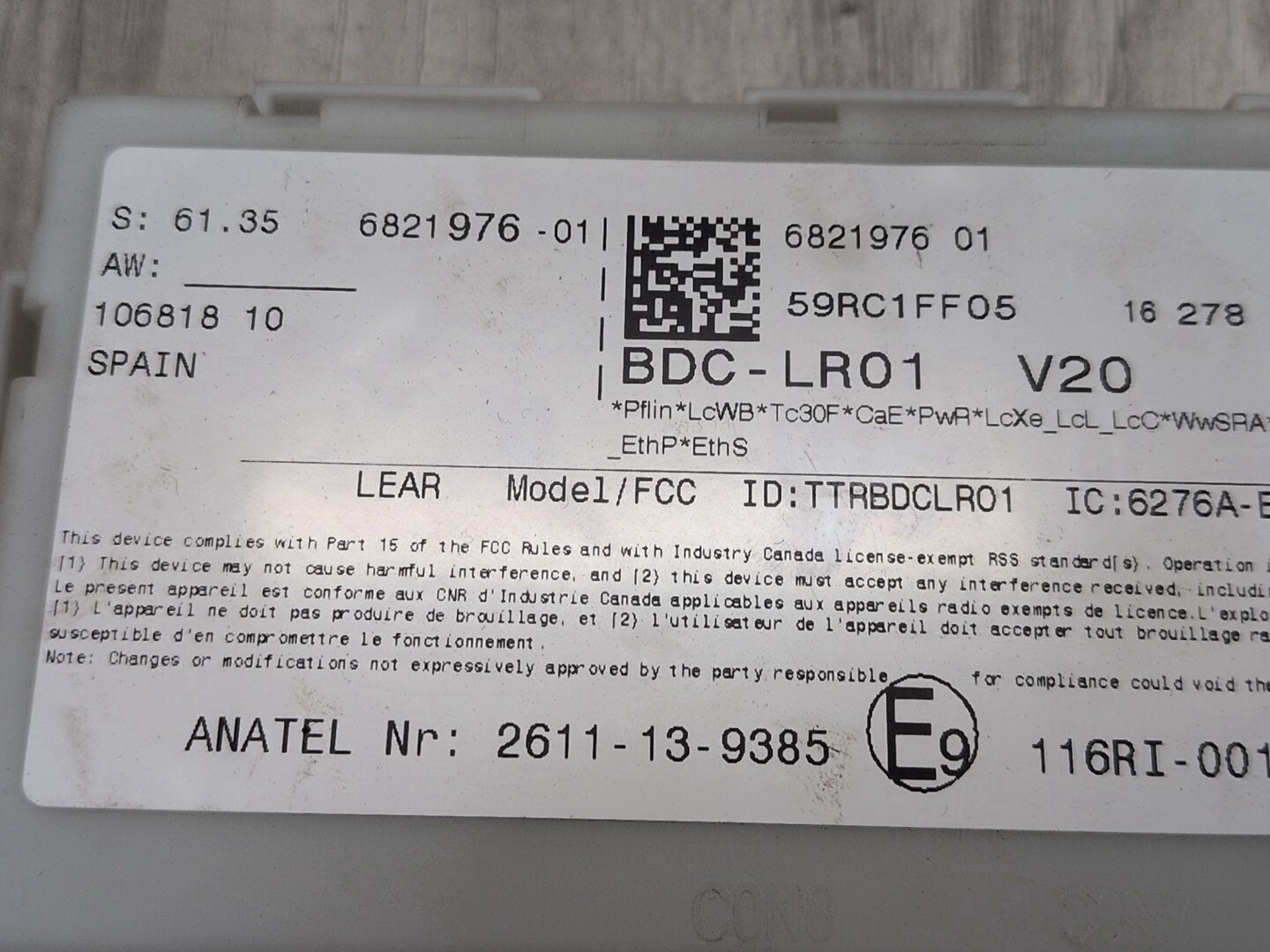 2015 - 2019 BMW X6 F86 Bdc Body Domain Fem Control Module w/ Key 6821976 S63B44T2