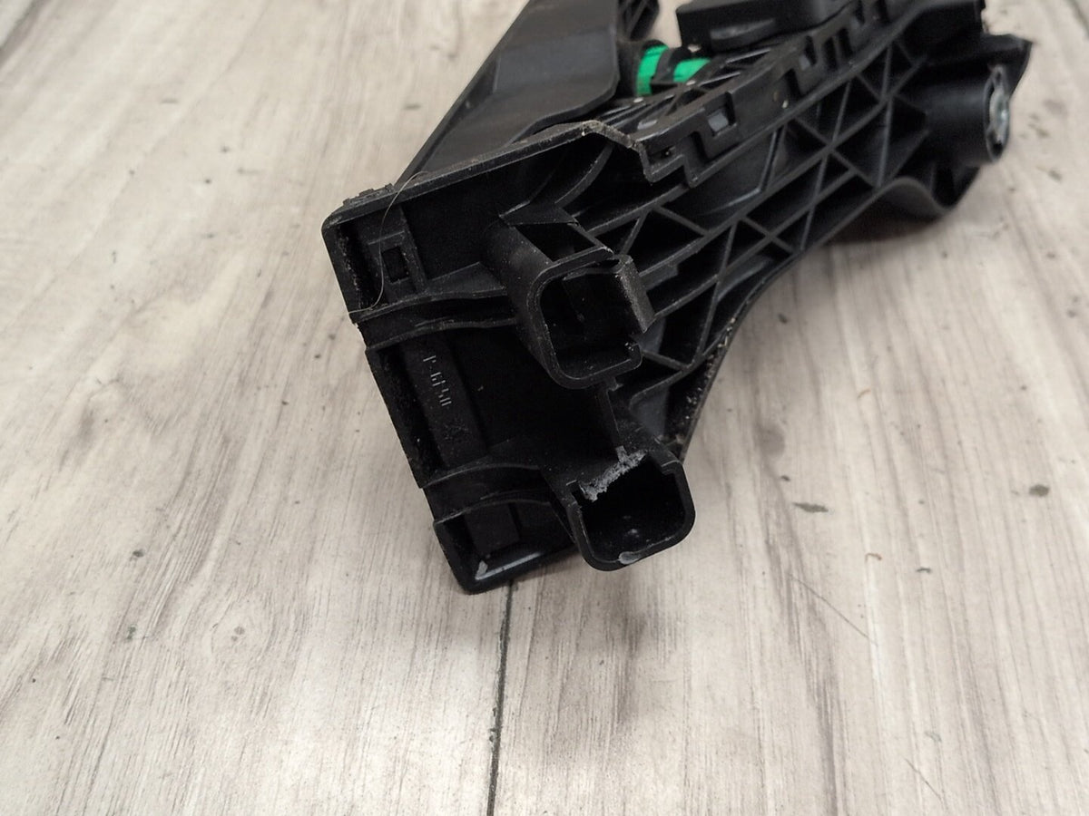 2015-2018 Audi Q3 8U Gas Accelarator Pedal 1K1723503BA OEM