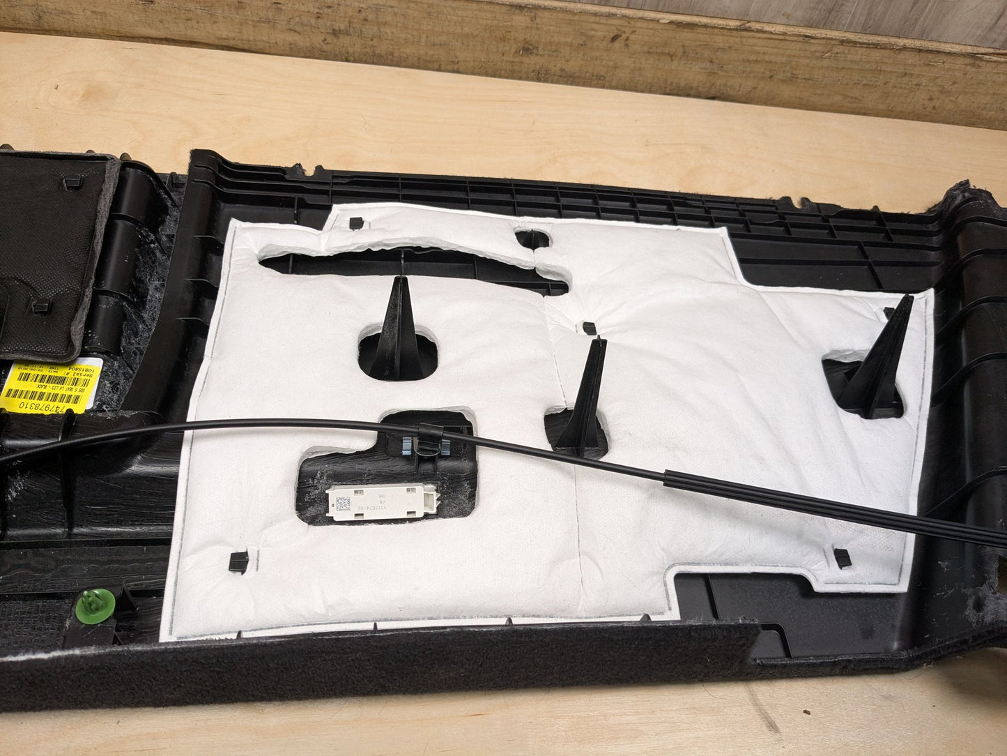 19-23 OEM BMW F95 G05 X5 X5M Rear Left Driver Quarter Trunk Trim Cover Panel