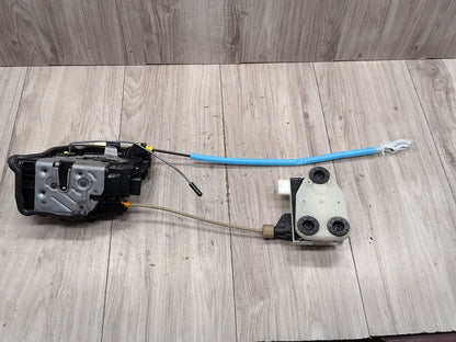 2014 - 2018 BMW X5 F85 Rear Left Driver Door Latch Lock Actuator w/ Soft Close 7419841 S63B44T2