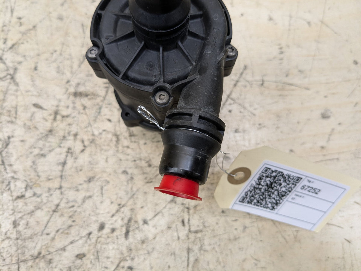 16-24 OEM BMW F90 G11 G12 G30 M5 Engine Electric Auxiliary Water Coolant Pump