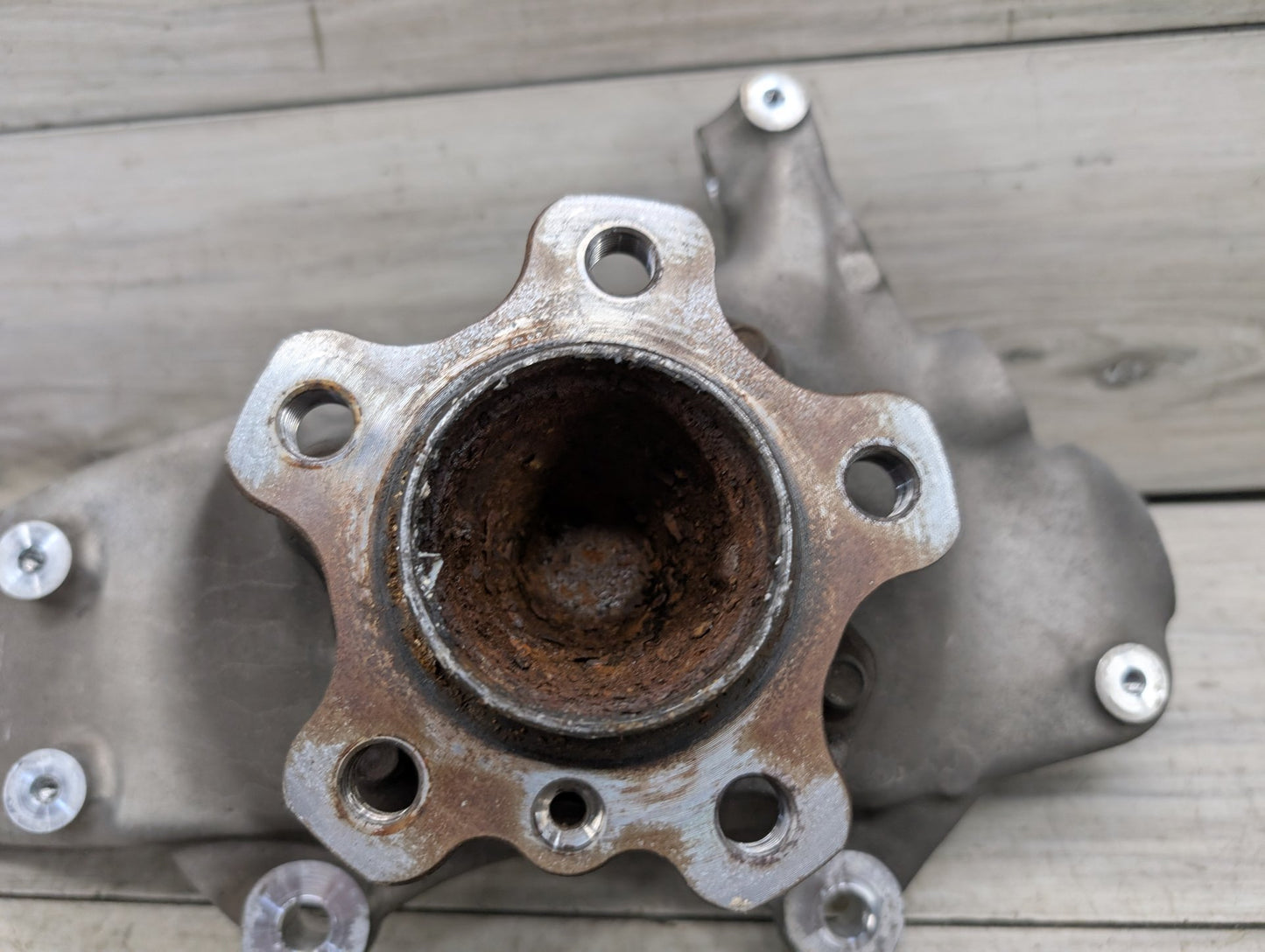 OEM BMW G30 G15 G16 530 540 RWD Front Right Hub Spindle Knuckle Wheel Bearing