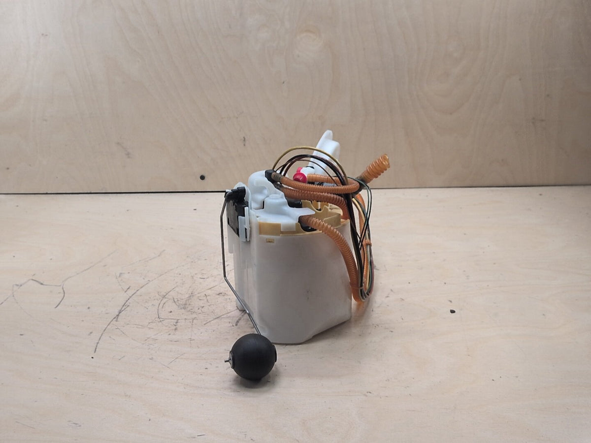 18-24 OEM BMW G01 G02 X3 X4 30i 30iX M40iX B46 B58 Sending Gas Tank Fuel Pump