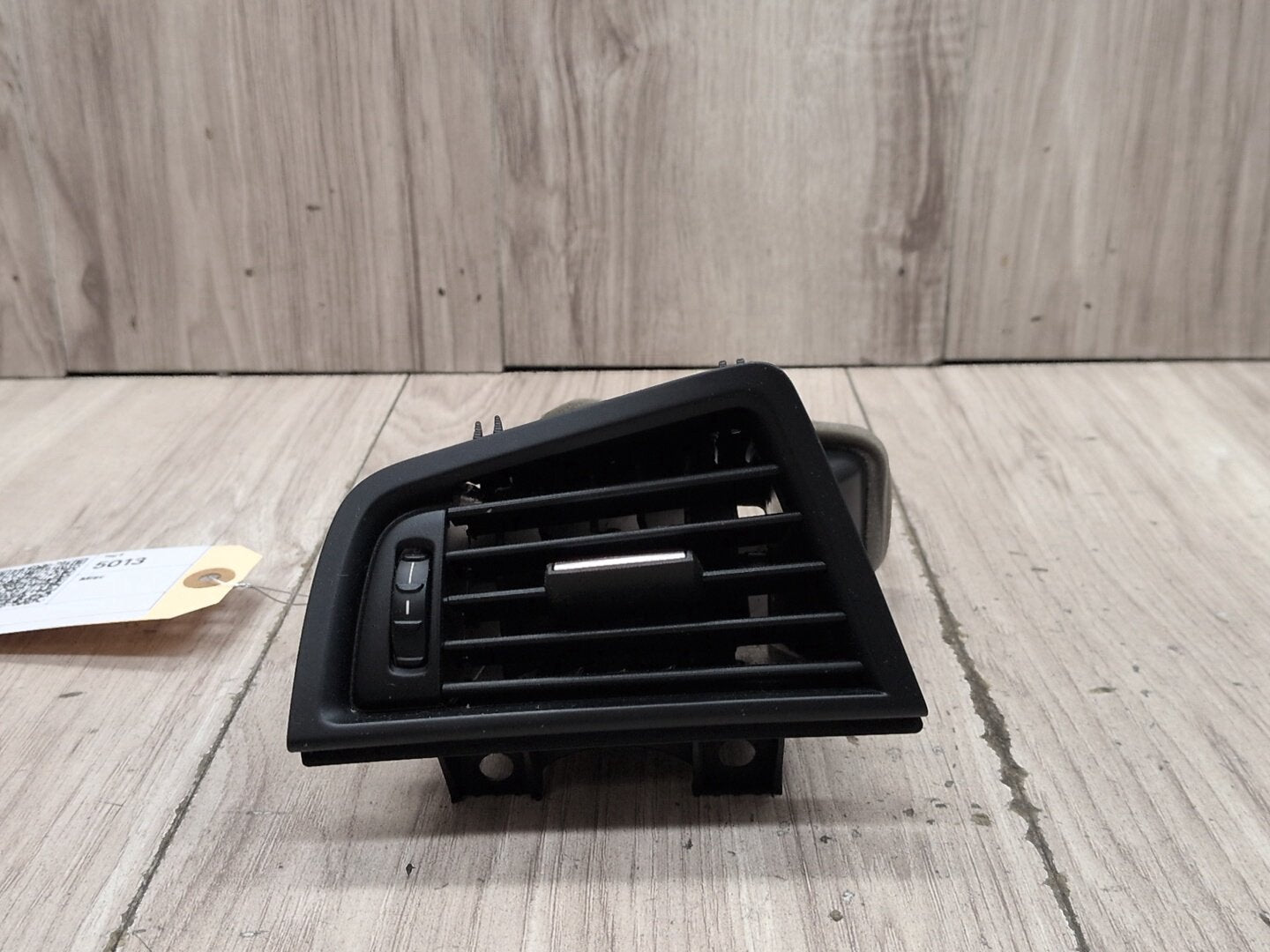 2011 - 2016 BMW 535i F10 Dashboard Dash Board Left Driver Air Vent 9166883 N55B30A