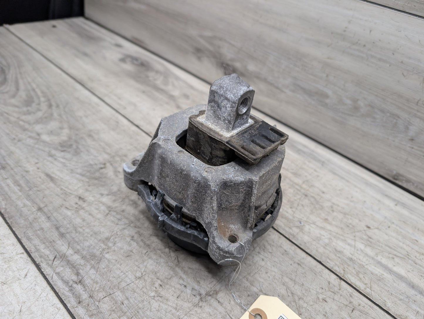 OEM BMW G01 G05 G12 G20 G22 G23 G26 G30 Left Driver Engine B58 Motor Mount AWD