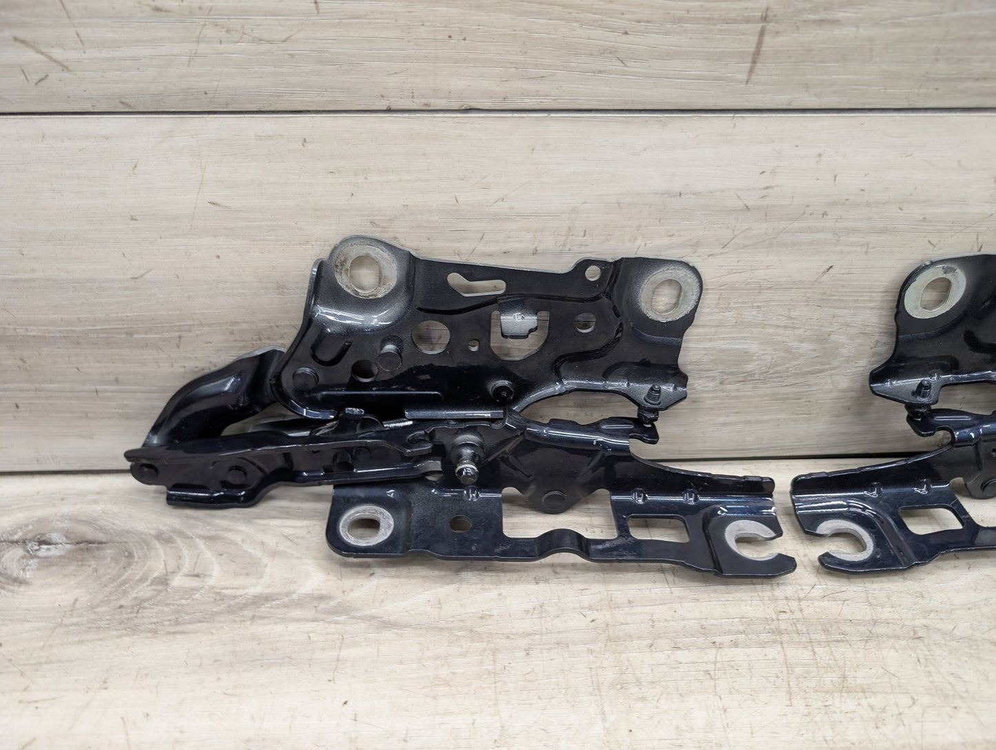 OEM BMW F90 F93 G12 G14 G15 G16 G30 M5 M8 Hood Bonnet Left Right Hood Hinges SET