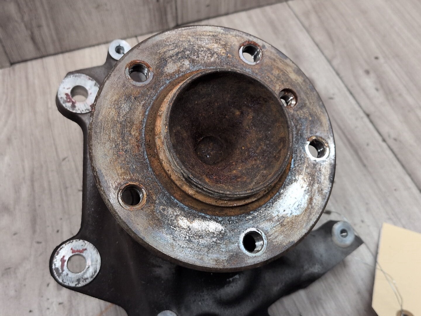 OEM BMW E88 E90 E92 328 335 RWD Front Right Passenger Spindle Knuckle Bearing