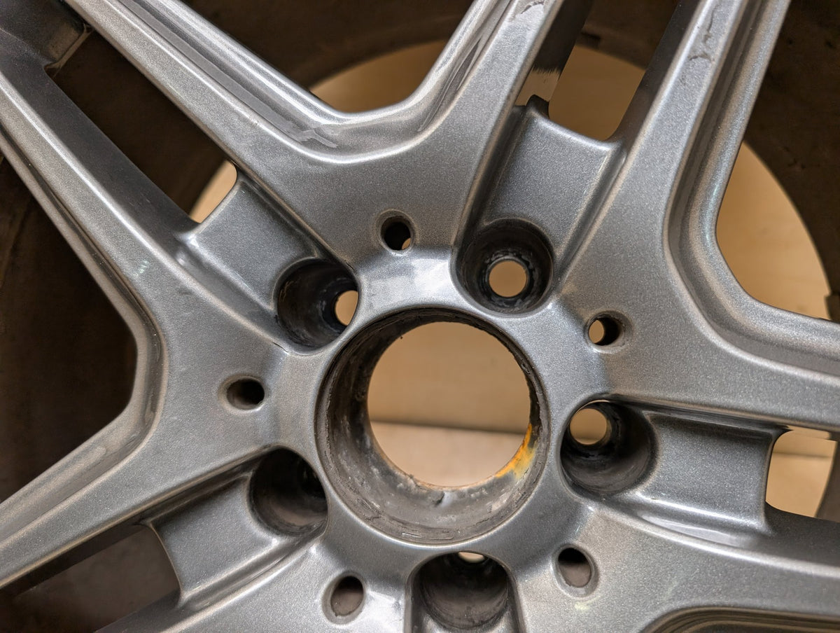 OEM Mercedes W207 E300 E400 E550 AMG Rear Wheel Rim 18x8.5 ET48 5 Double Spoke