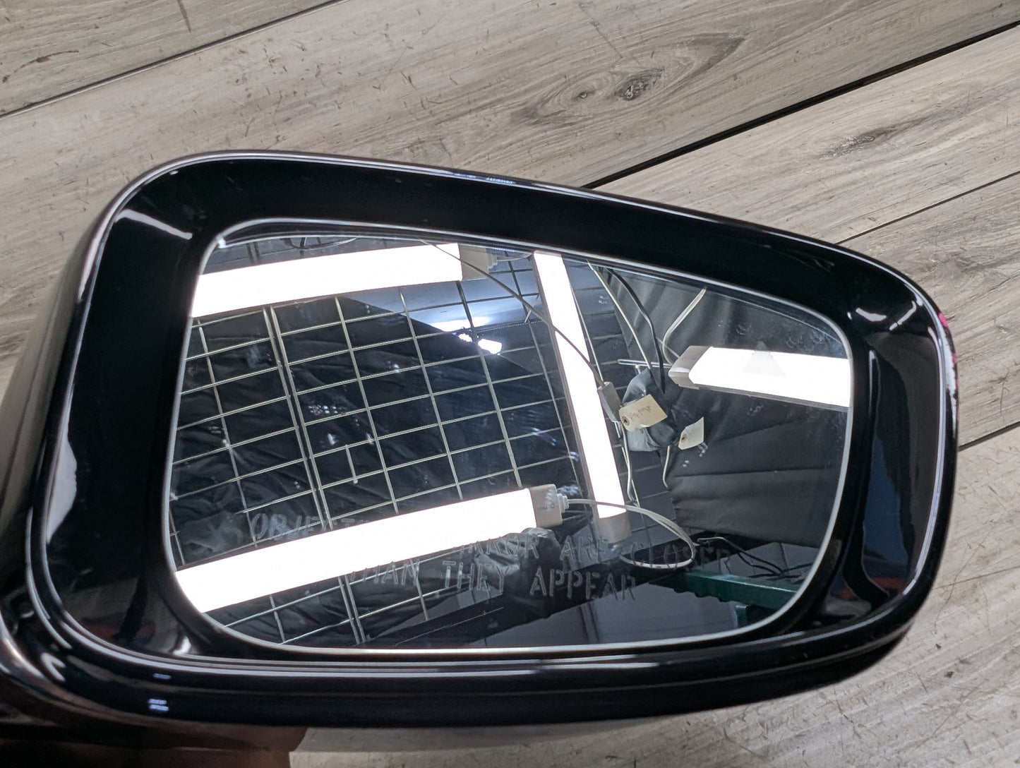 2016-2022 BMW 750Li G12 Front Right Passenger Side Mirror Assembly 7437154