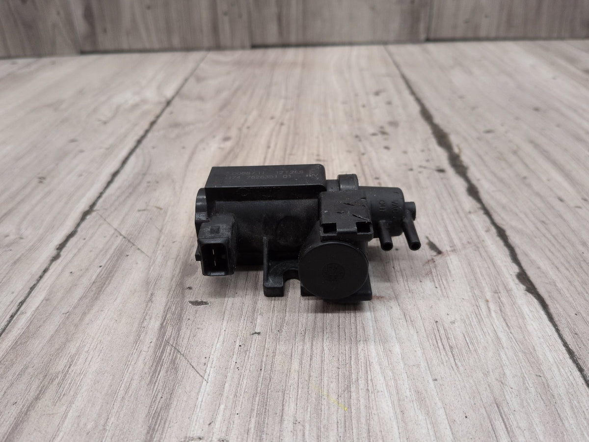 2011-2016 BMW M5 F10 Turbo Boost Pressure Solenoid Valve 7626351