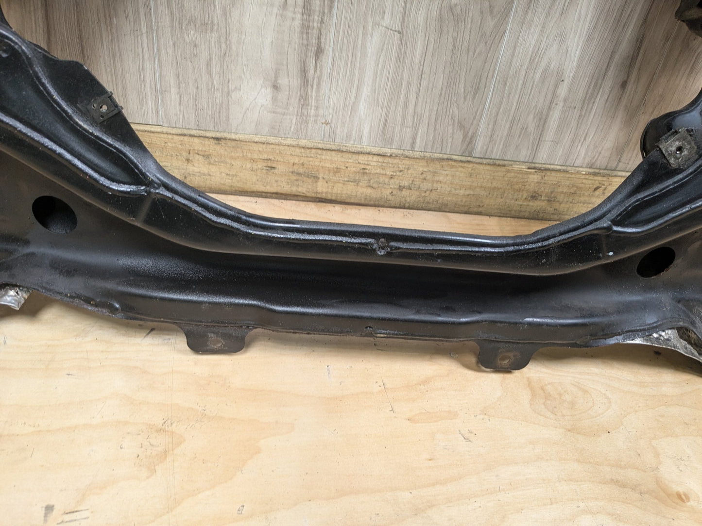 2009-2012 Mercedes-Benz E550 W212 - Front Axle Support Crossmember Subframe PN: A2126280457