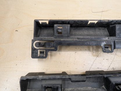 2012-2018 BMW 320i F30 Right Passenger Side Skirt Rocker Panel Brackets SET 7256918