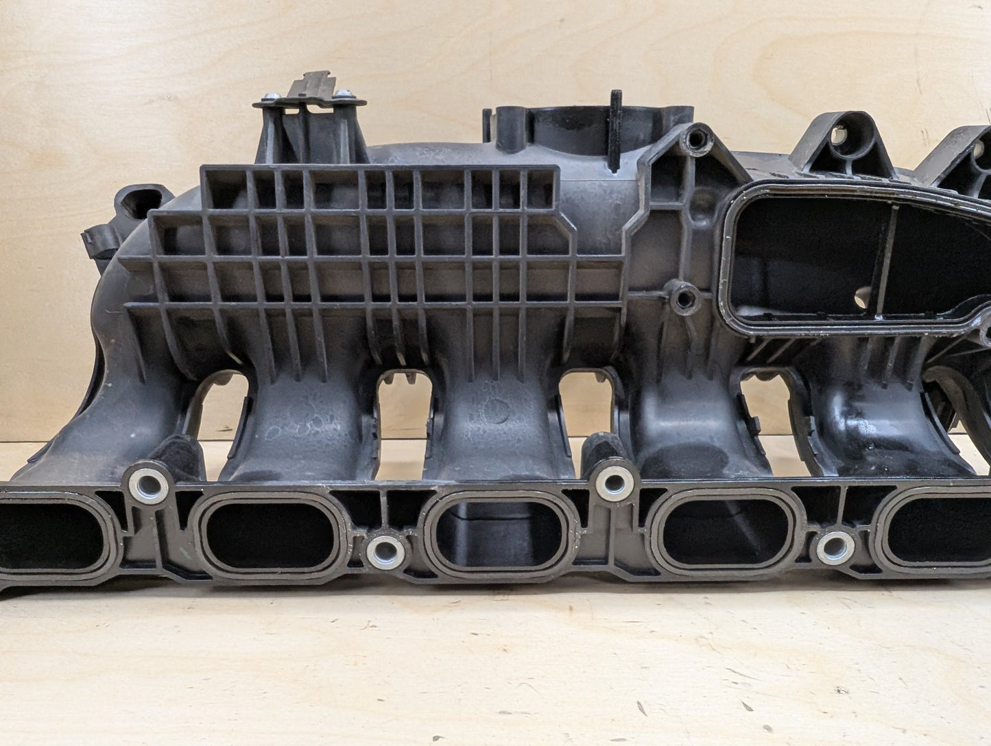 OEM BMW E90 E92 F10 F15 F22 F30 F80 F82 M3 X5 335 Engine N55 S55 Intake Manifold