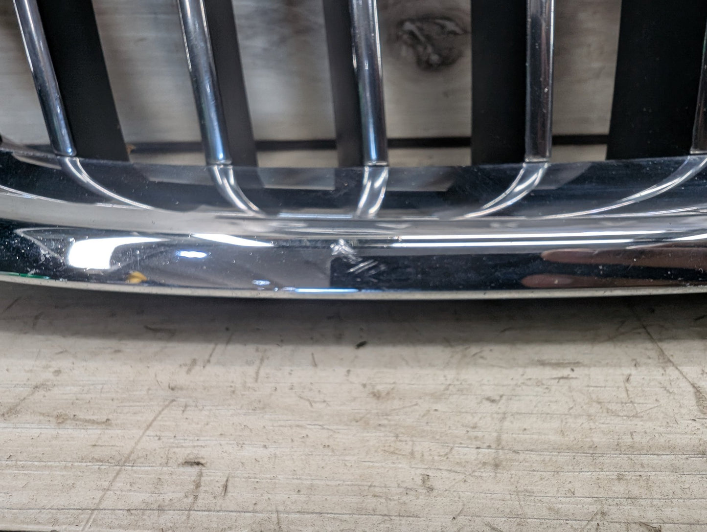 2011 - 2016 BMW 528i F10 Front Left Right Upper Bumper Cover Kidney Grilles SET 7412324 N20B20O0