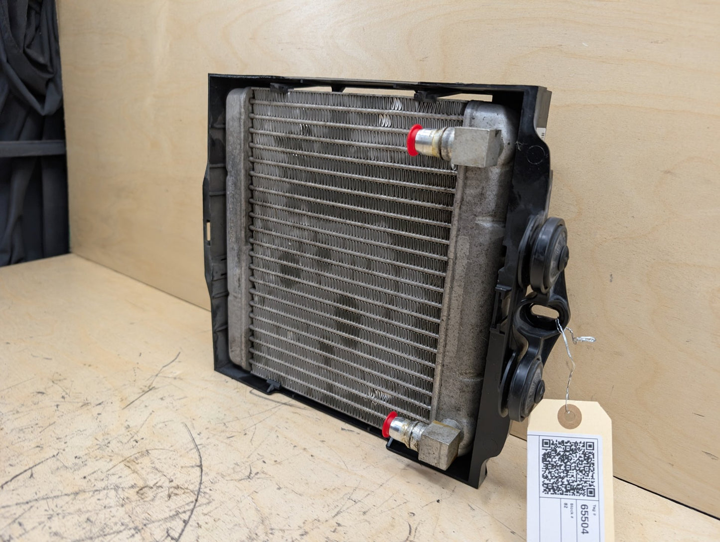 OEM BMW F02 F06 F10 F13 535 550 Front Right Passenger Auxiliary Coolant Radiator