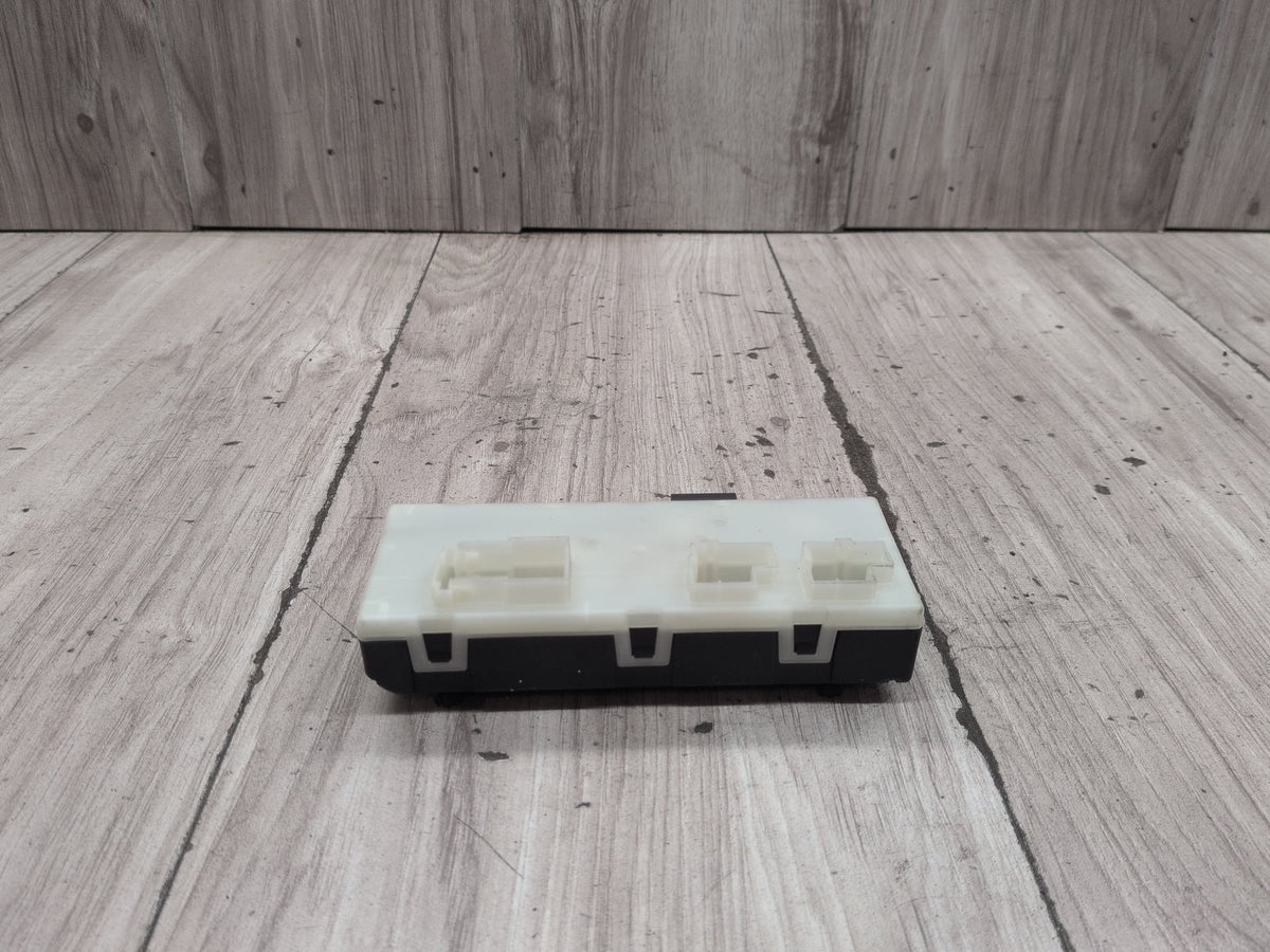 PRE-LCI OEM BMW F90 G01 G12* G20 G30 X3 M5 Trunk Tailgate Decklid Control Module