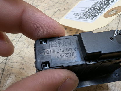 OEM BMW F02 F10 F15 F48 F90 G01 G20 G30 G80 X3 Rear Trunk Lid Center Lock Switch
