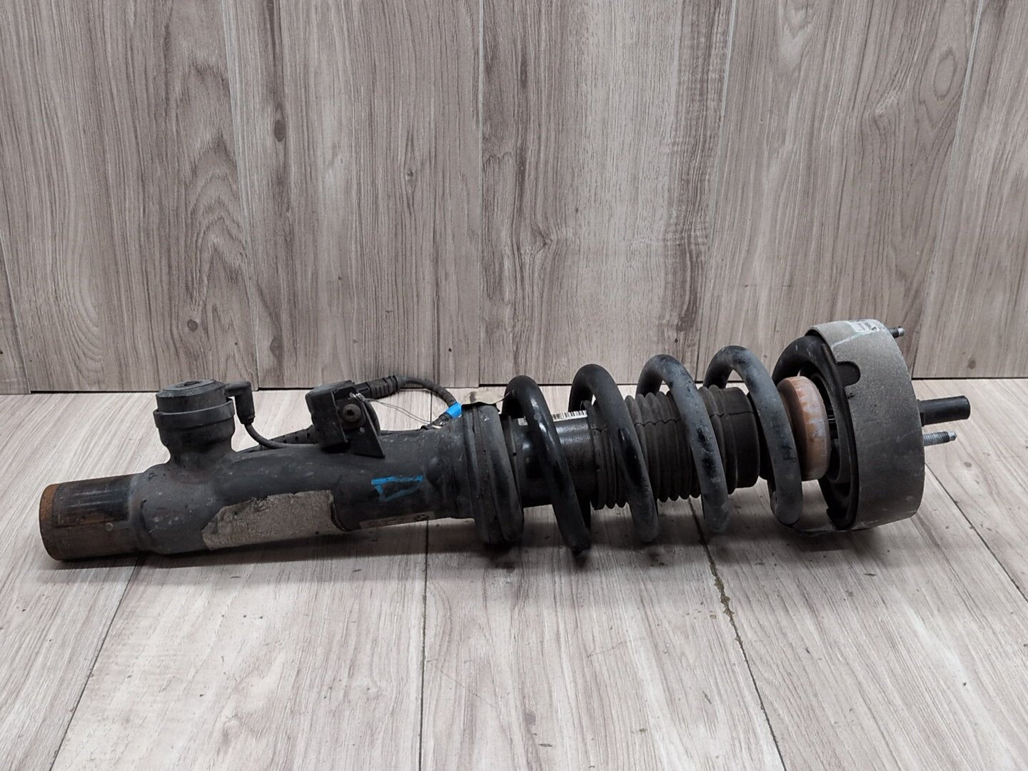OEM BMW F85 F86 X5M X6M Front Left Driver Strut Shock Absorber Spring VDC