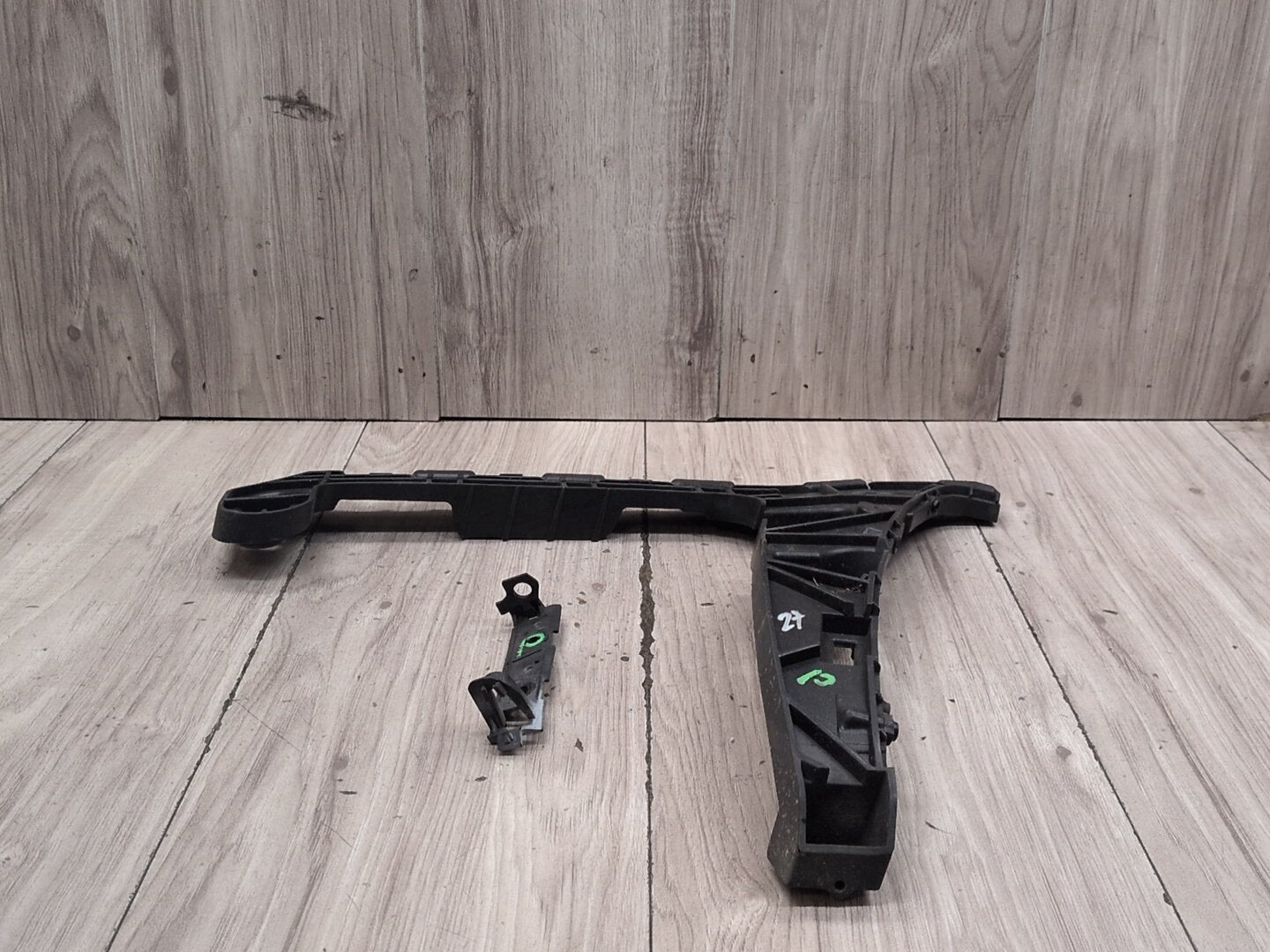 2018-2023 Audi S4 B9 Rear Right Passenger Bumper Support Bracket 8W5807454