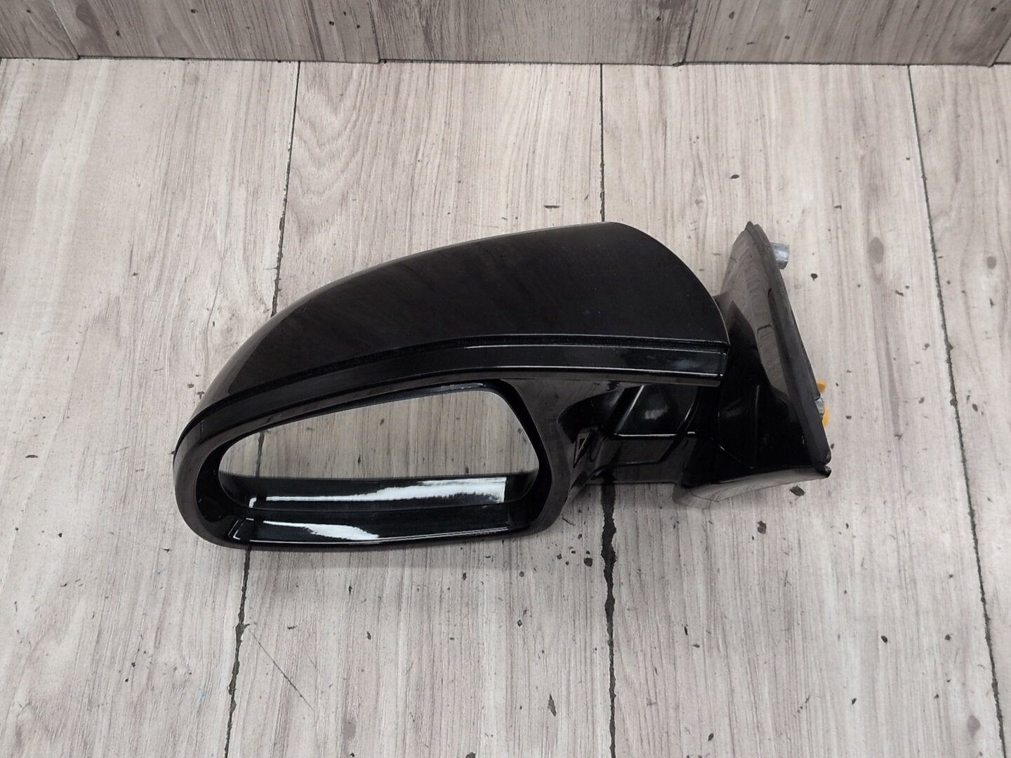 2015-2018 BMW X5 F85 Front Left Driver Side Mirror Assembly 8061703