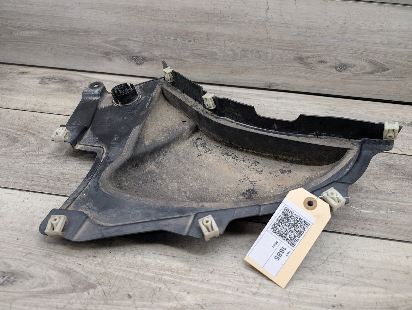 2021-2026 BMW 430i G22 Front Left Driver Bumper Mud Flap 7447135