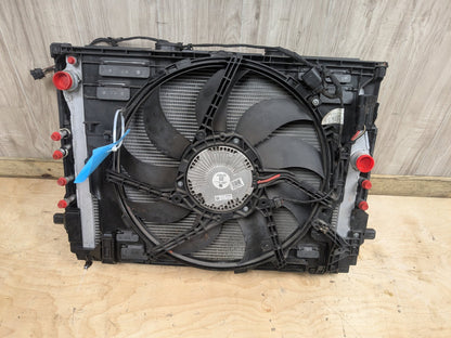 12-19 OEM BMW F10 F12 F13 M6 Main Radiators Cooling ASSEMBLY Fan SET S63T 100w