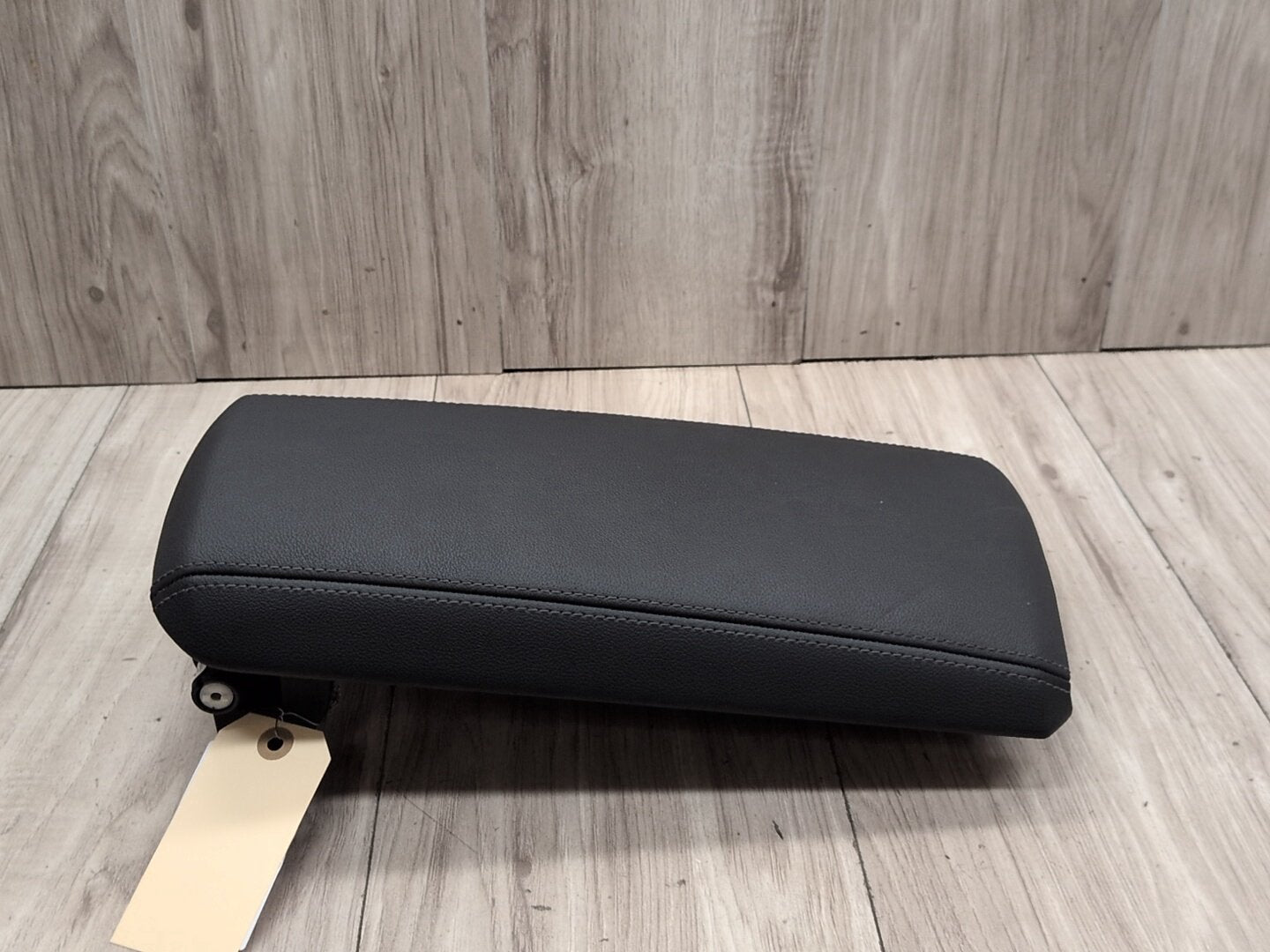 2023 - 2026 BMW M2 G87 Center Console Armrest Arm Rest 9870470 S58B30T0