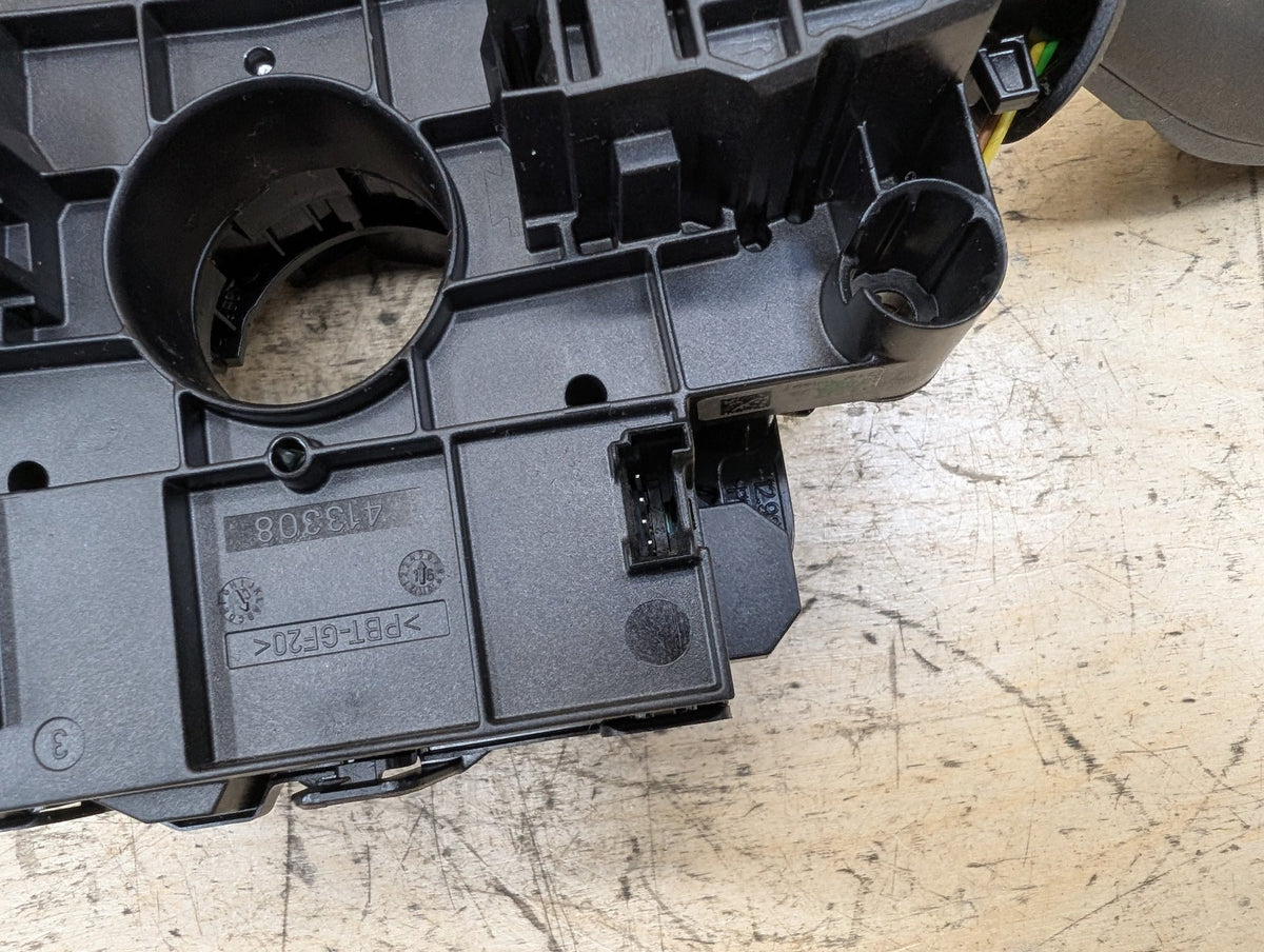 16-19 OEM BMW G11 G12 740 750 M760 Steering Switch Control Sensor Clock Spring