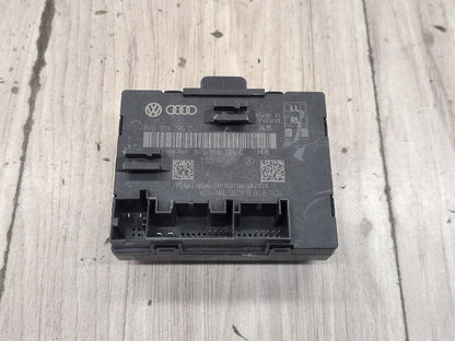 15-18 OEM Audi Q3 Rear Right Passenger Door Window Control Module 8X0959795C