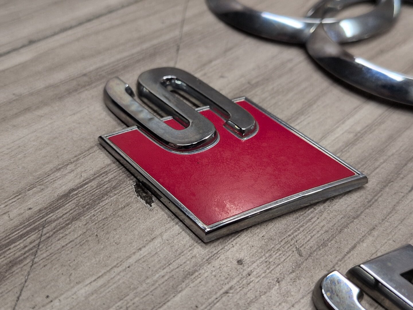 2013 - 2017 Audi S5 8T Emblem Badge Symbol Logo 8T0853742D CTUB
