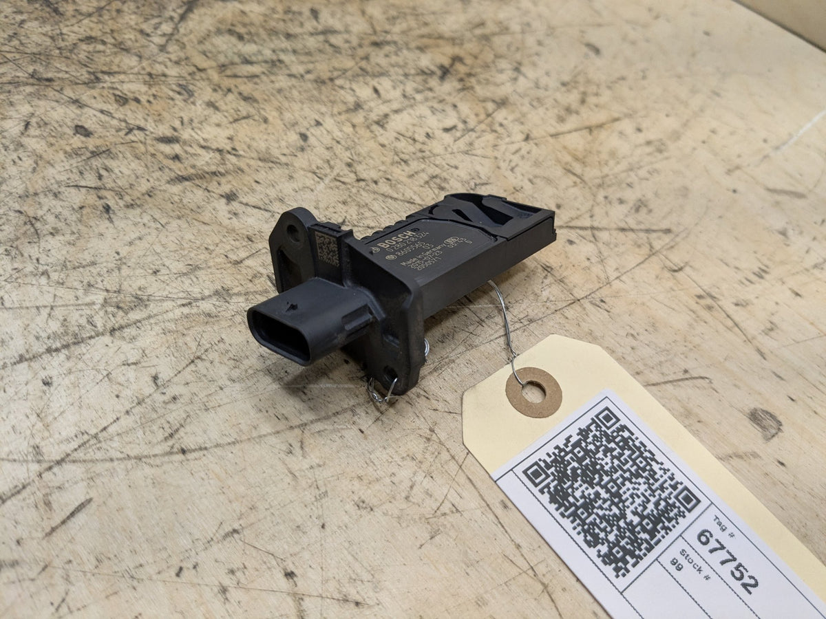 OEM BMW F22 F30 F32 F36 G01 G12 G30 Engine B46 B58 N63R MAF Mass Air Flow Sensor