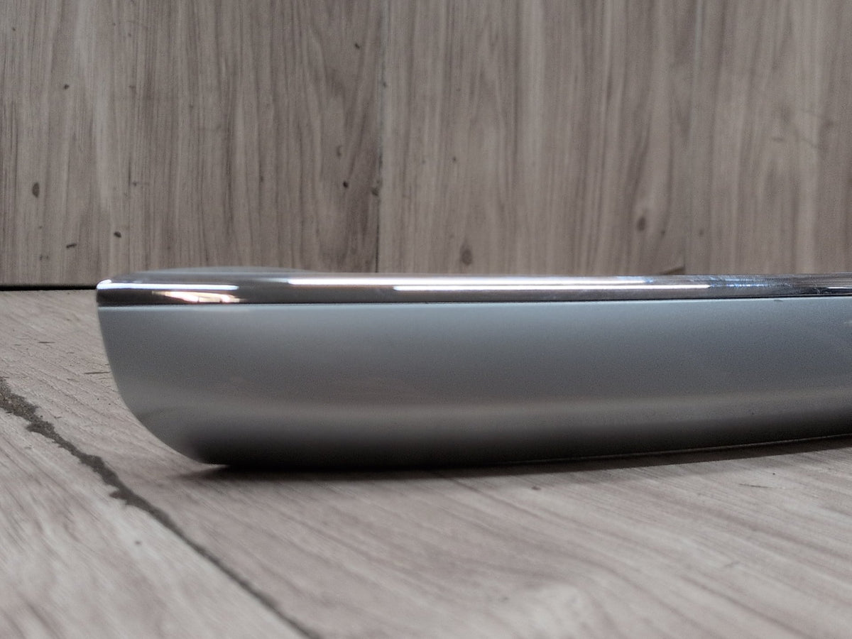 2016-2019 BMW 740Li G12 Right Passenger Door Handle w/ Comfort Access 7411034