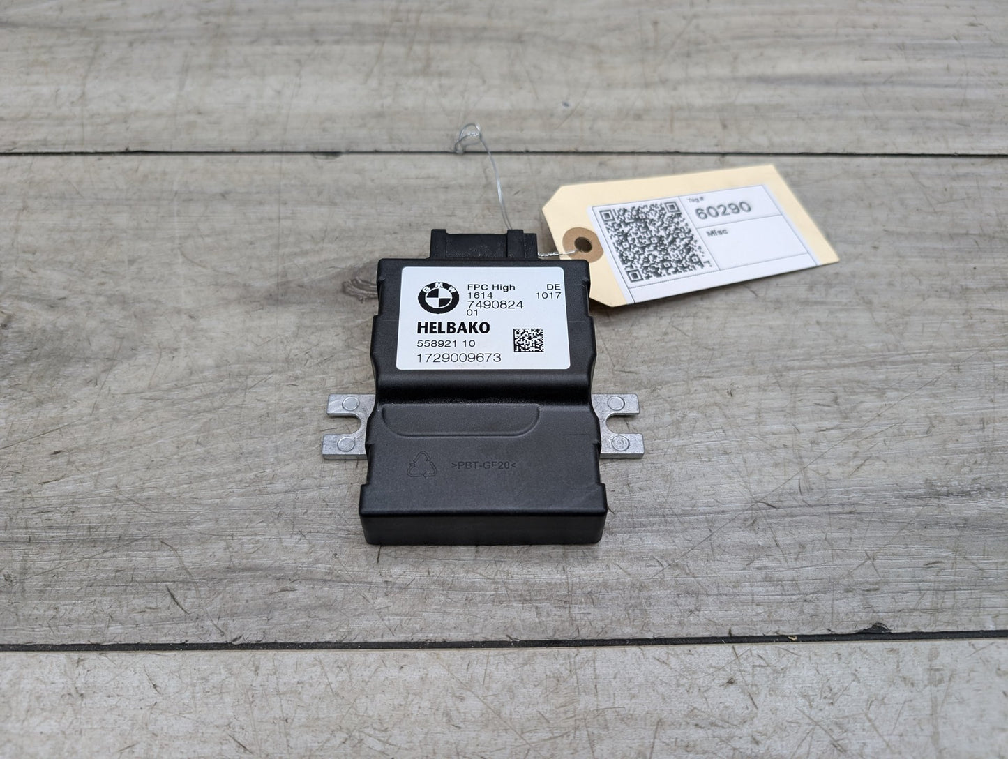 OEM BMW G01 G05 G20 G22 G23 G26 G30 G80 G82 X3 X5 M3 M4 Fuel Pump Control Module