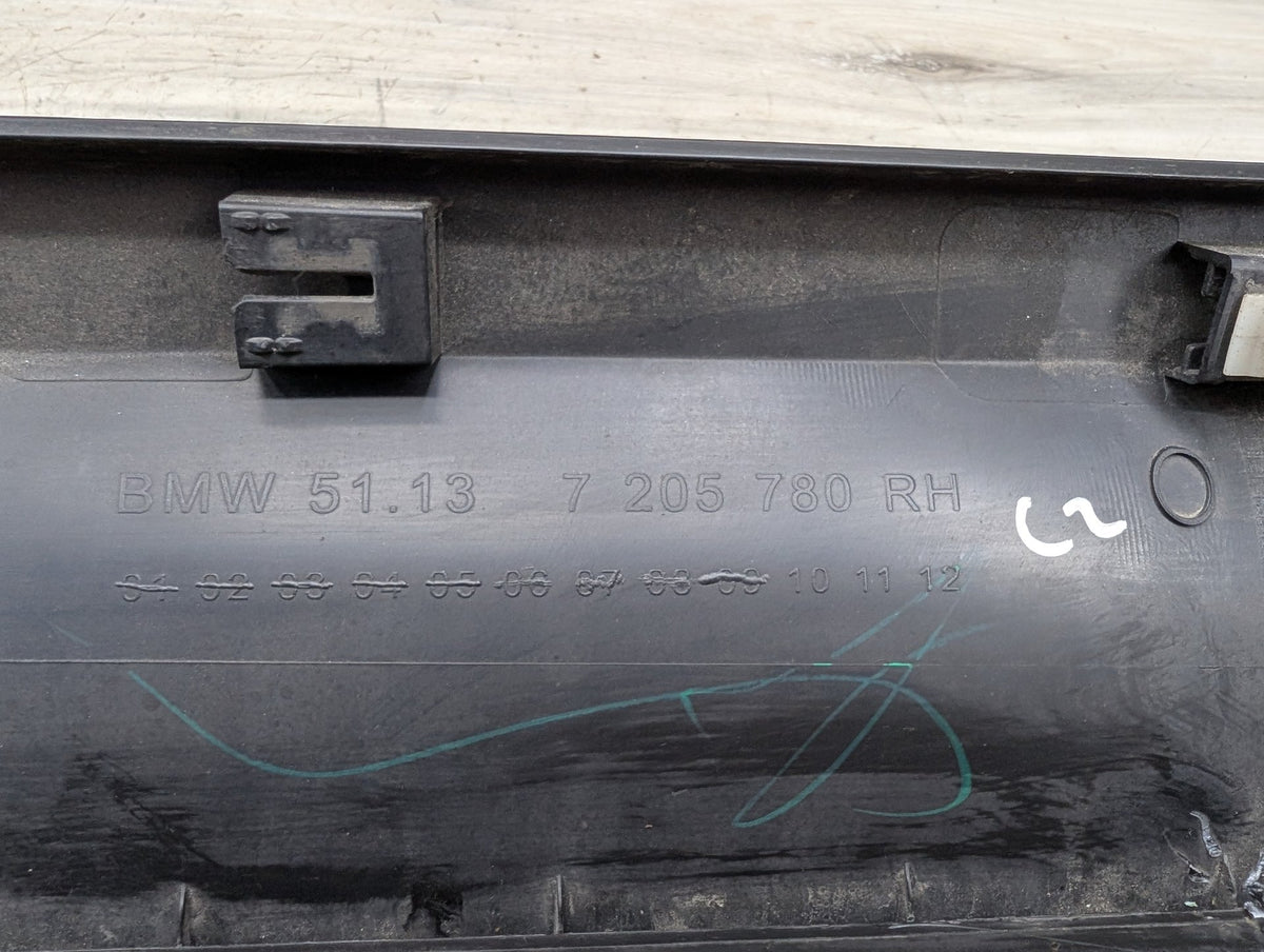 2011-2017 BMW X3 F25 Front Right Passenger Exterior Door Trim Molding 7205780 * OEM