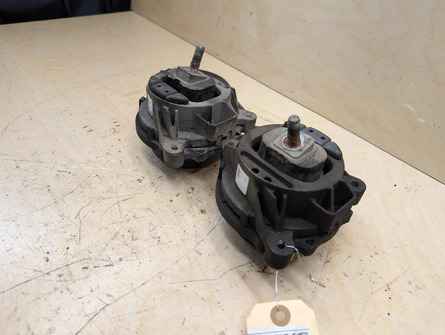 2012-2018 BMW F30 328i N20B20O0 Left Right Engine Bracket Support Mount SET 6787657