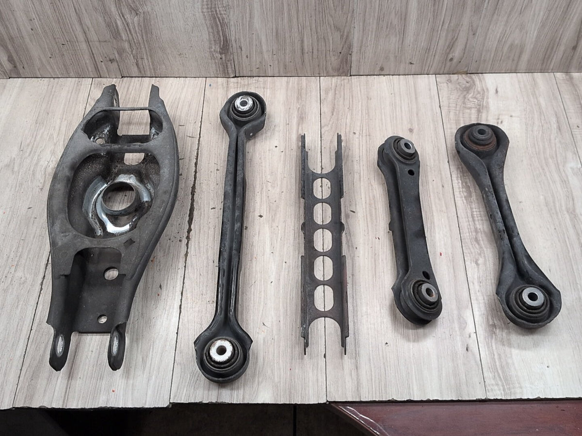 2006-2011 BMW 328i E90 Rear Right Passenger Control Arms SET 6763471