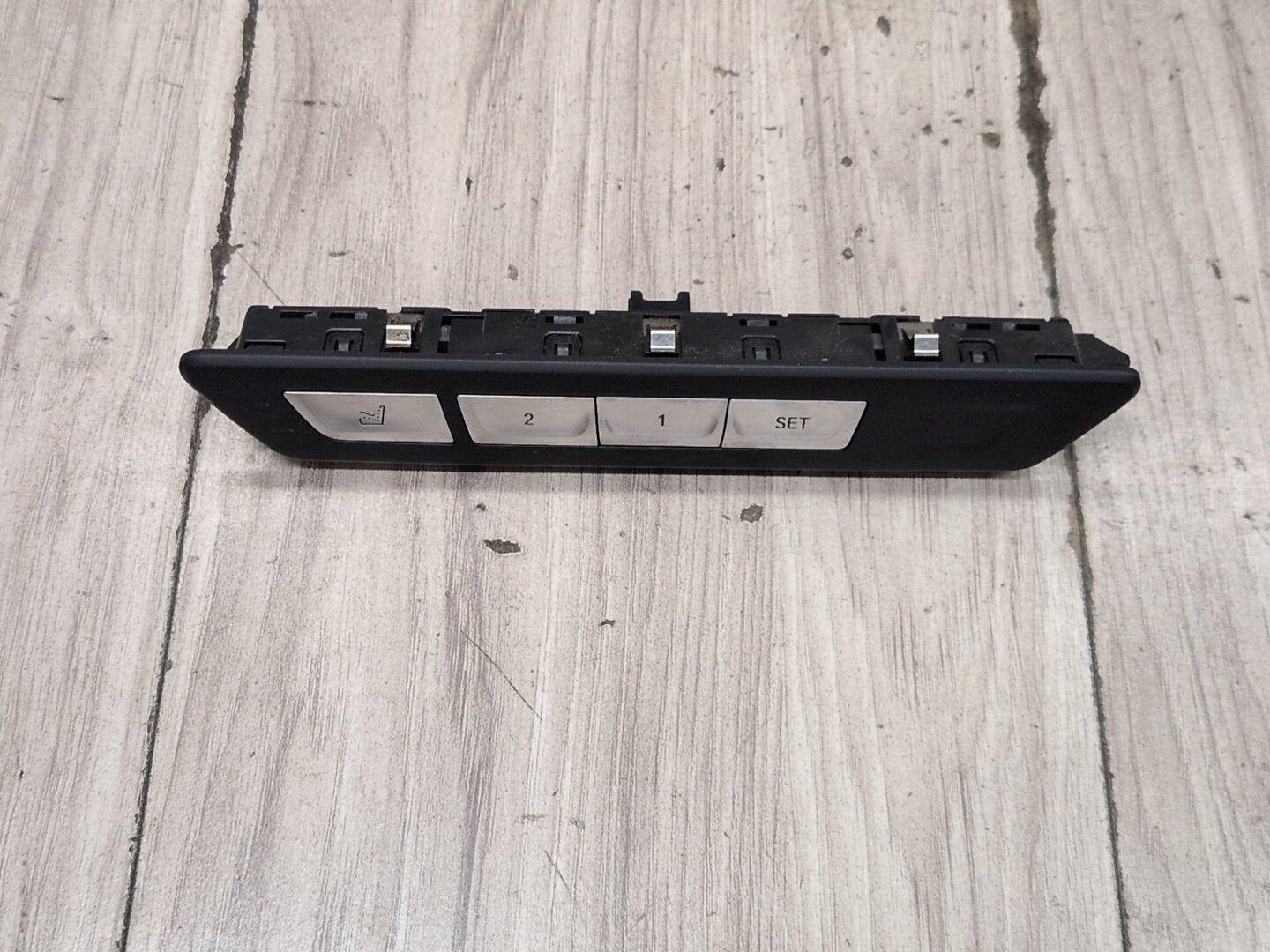 2016-2022 BMW 750i G12 Front Left Driver Seat Memory Switch 6826734 OEM