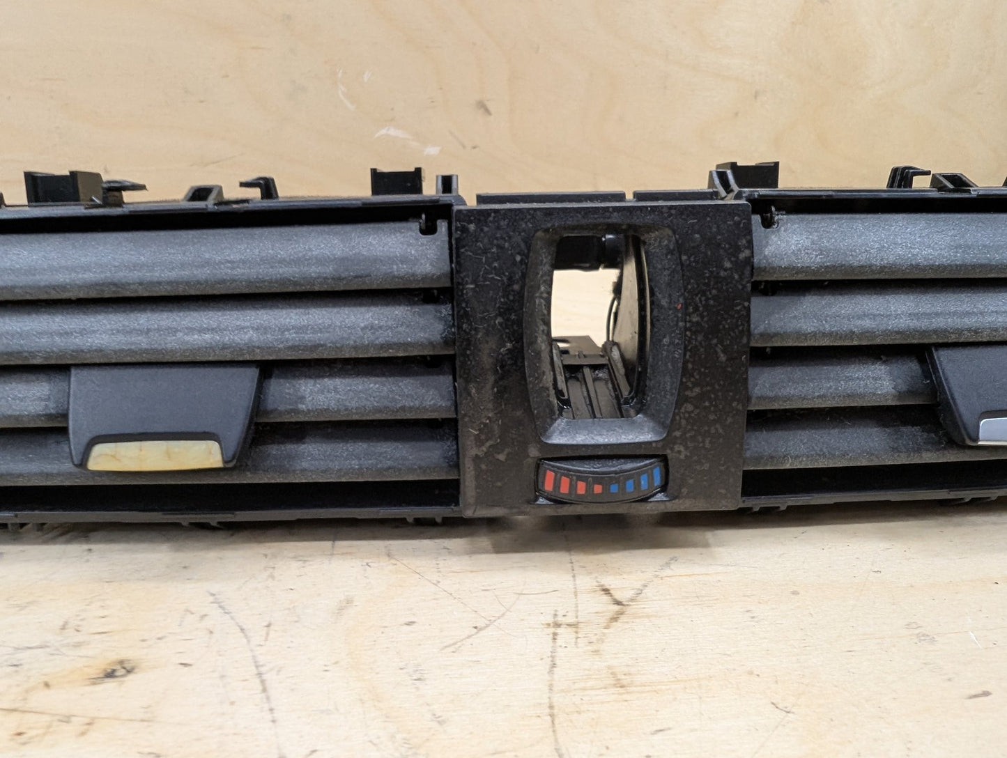 OEM BMW F30 F32 F33 F36 F80 F82 F83 M3 M4 Front Dash Central AC Air Vent Grille