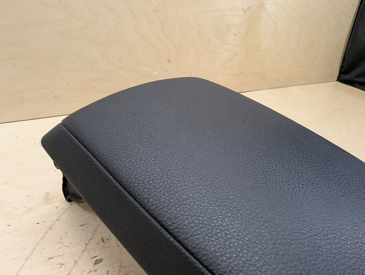 OEM BMW F30 F32 F33 F36 328 330 335 428 435 Center Armrest Tray Console BLACK