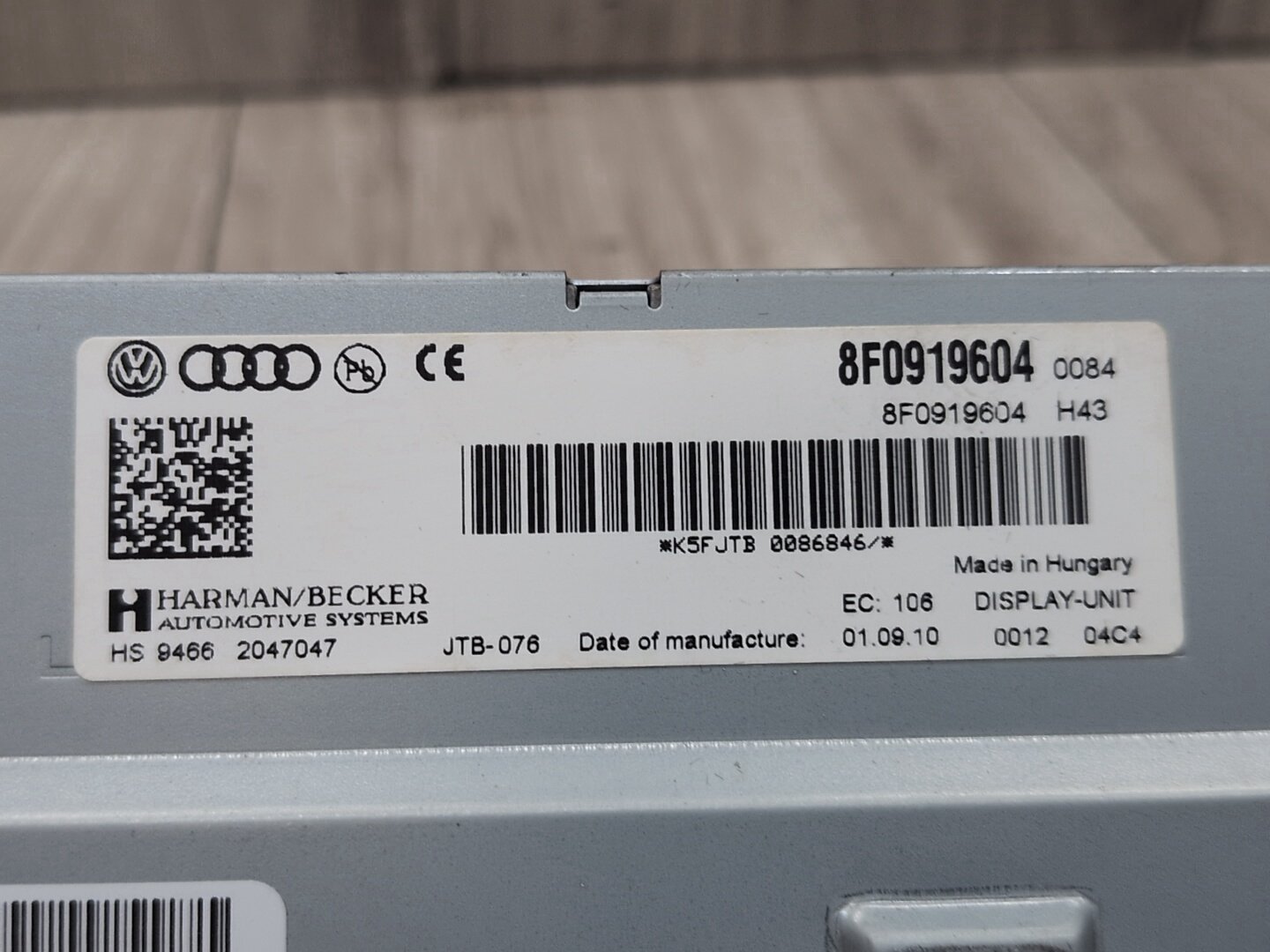 2010-2016 Audi S4 B8 Monitor Display Screen 8F0919604 OEM