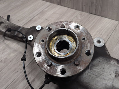 2014 - 2018 BMW X5 F85 Front Left Driver Spindle Knuckle w/ Bearing 6869869 S63B44T2