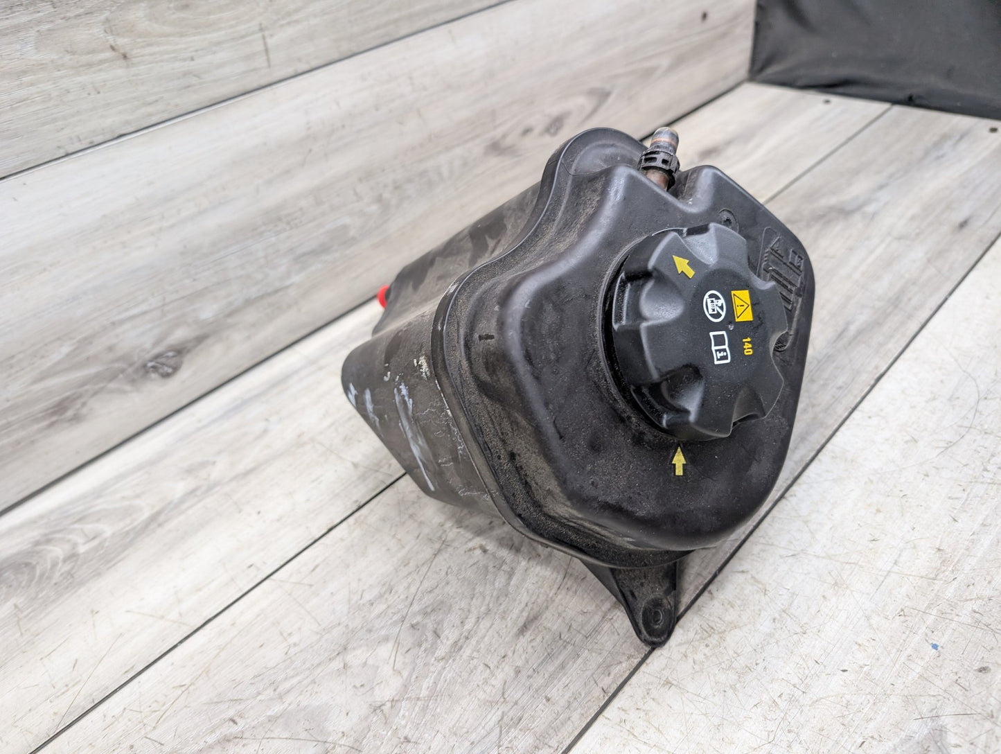 OEM BMW E70 F15 F16 F85 F86 X5 X6 Sensor Cap Coolant Expansion Tank Reservoir