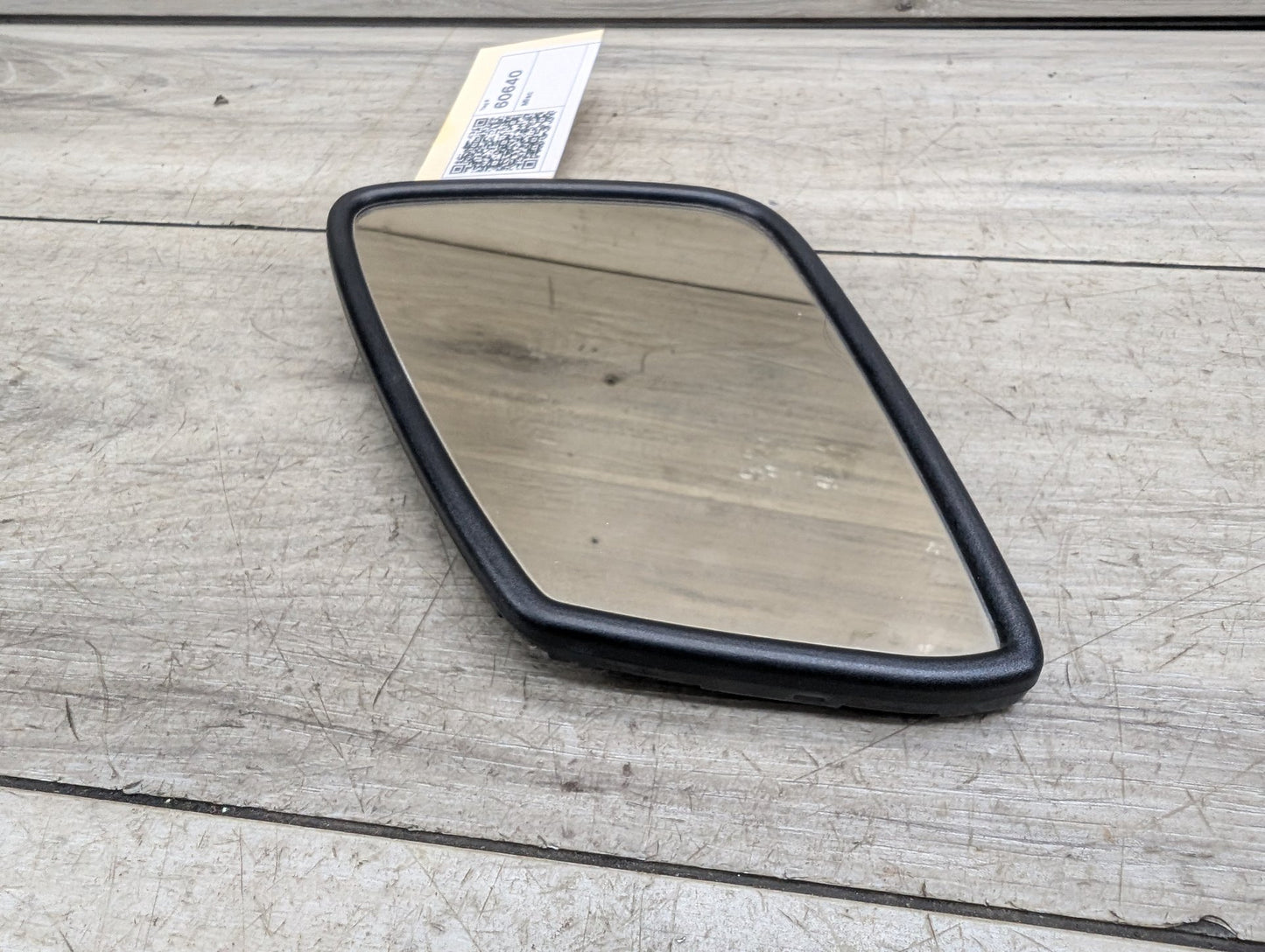 2011-2016 BMW 535i F10 Front Left Driver Side Mirror Glass 7228611