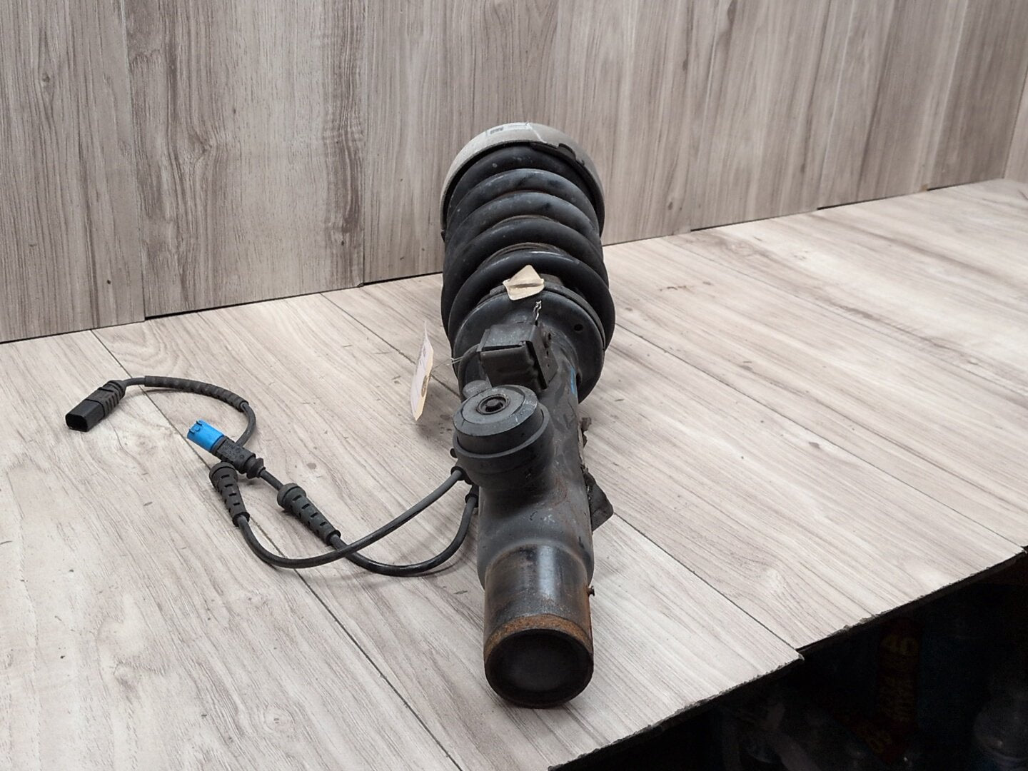 OEM BMW F85 F86 X5M X6M Front Left Driver Strut Shock Absorber Spring VDC