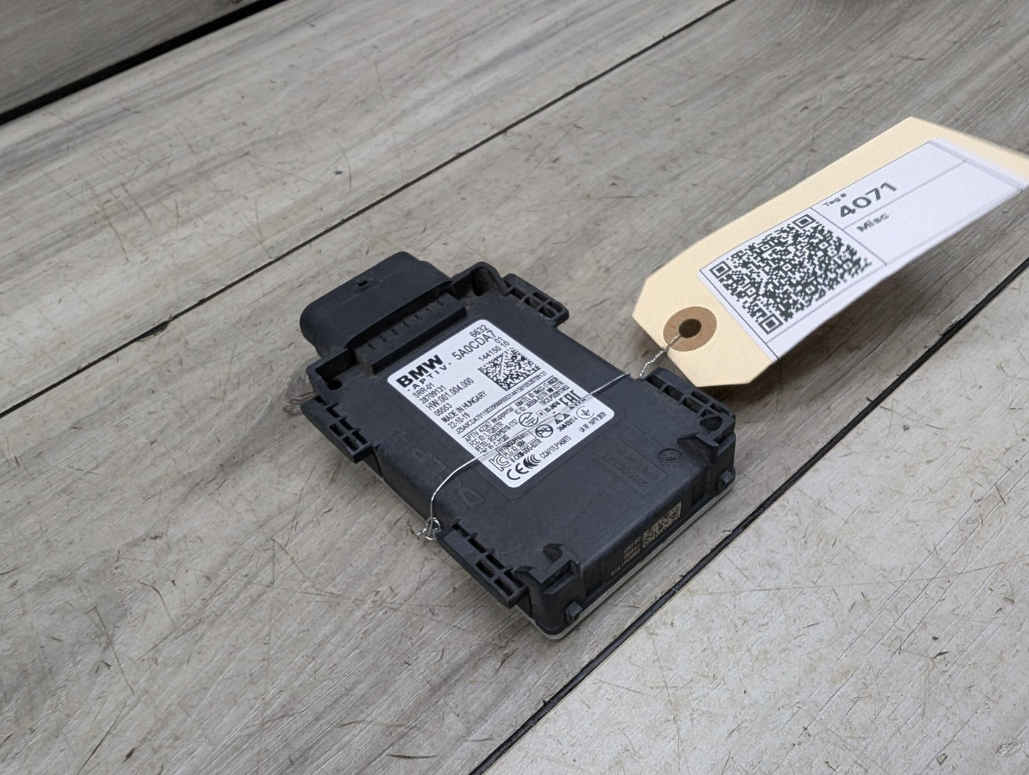 OEM BMW F90 G01 G05 G20 G22 G26 G30 G42 G80 Blind Spot Sensor Radar Module