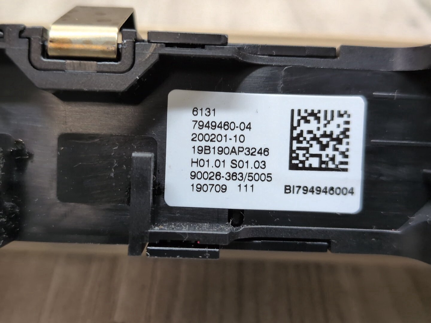OEM BMW G20 G22 G23 G26 330 M340 430 Audio Control Radio Switch Button Beige