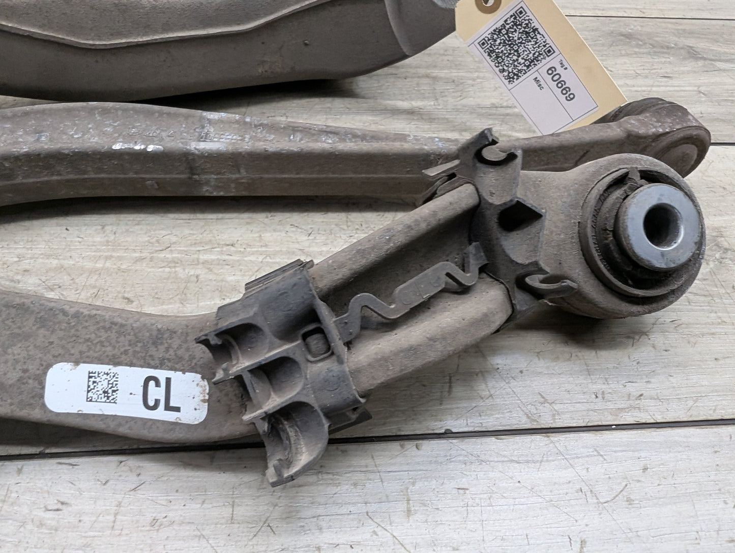 2011-2016 BMW 535i F10 Rear Left Driver Control Arms SET 6784349