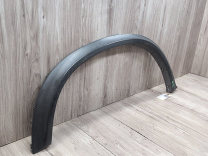 2007-2013 BMW X5 E70 Front Right Passenger Fender Flare Arch Trim Molding 7163560