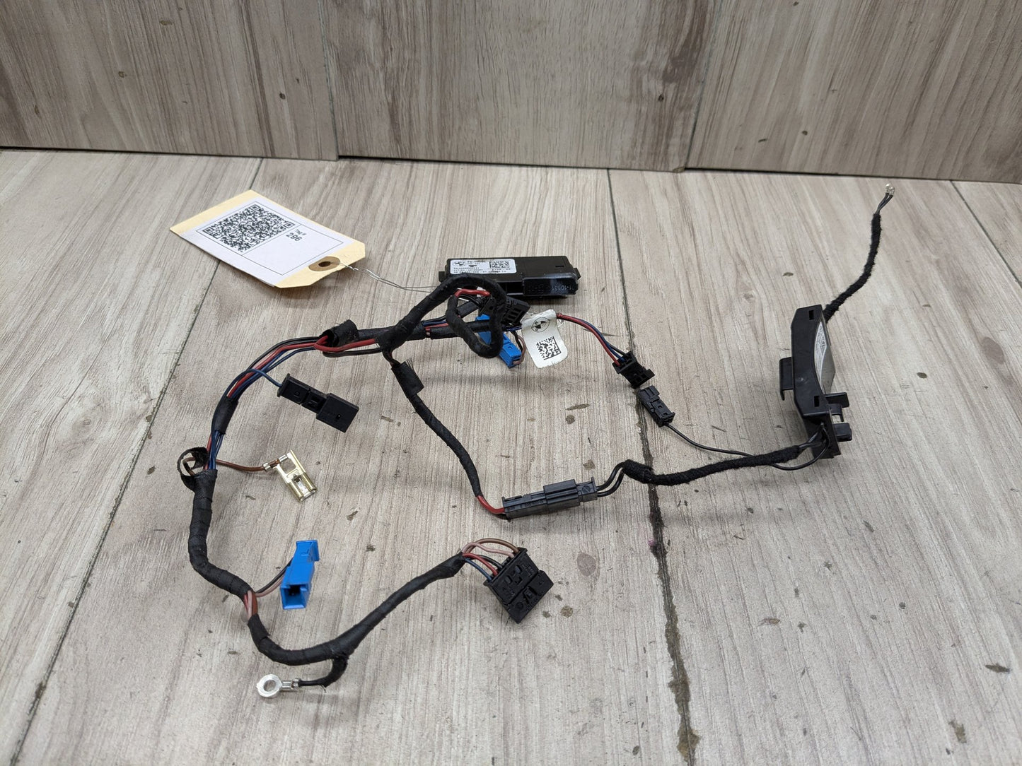 18-21 OEM BMW G01 G02 X3 X4 Steering Wheel Heat Vibration Electronic Control